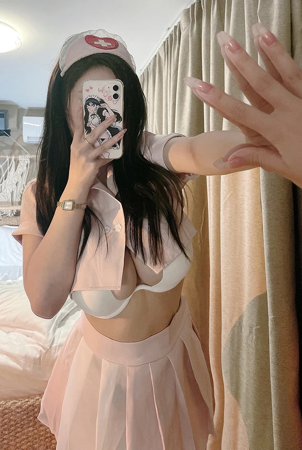 巨乳肥臀网红@是可馨耶 微密圈视图合集